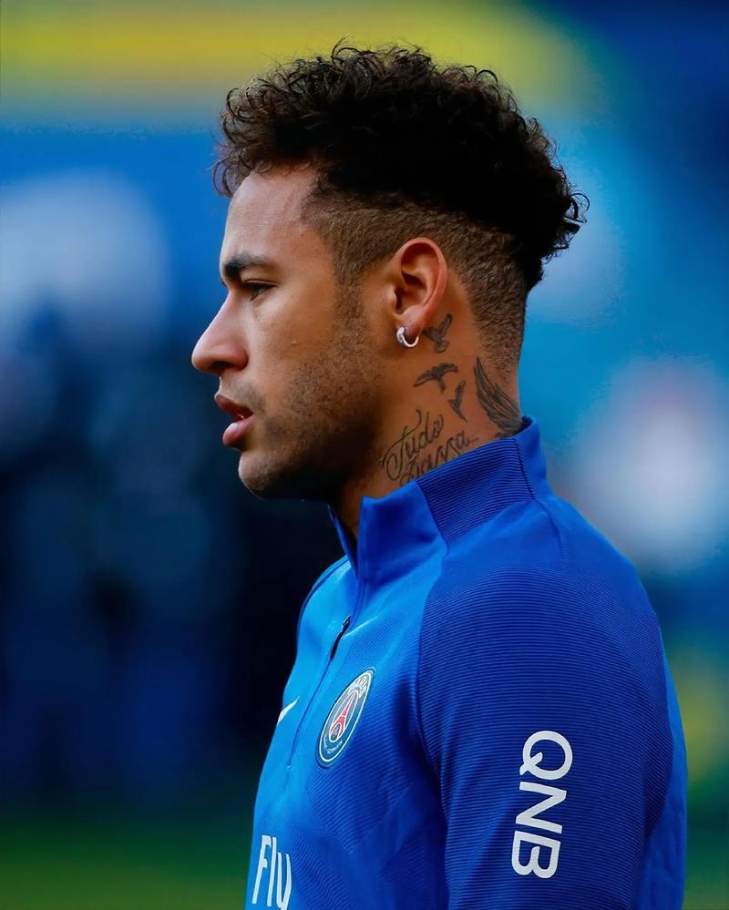 赫内斯谈拜仁明年目标：国内双冠王，在欧冠尽可能走远一些