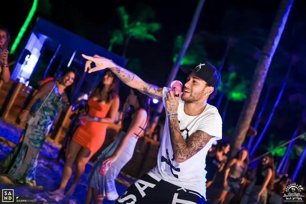 不用更有血性的球员？归根结底，还是看不上张宁的出身