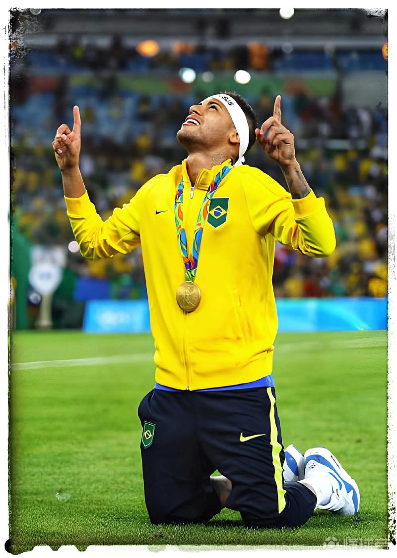 39岁仍然无所畏惧：诺伊尔的拜仁传奇继续