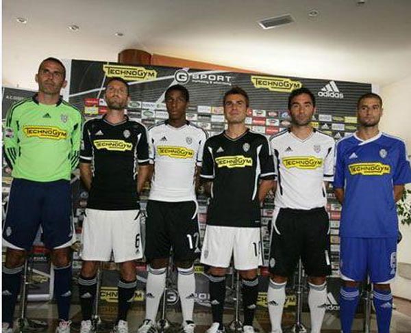 尼克斯vs爵士前瞻：阿努诺比出战成疑，尼克斯主场力争连胜