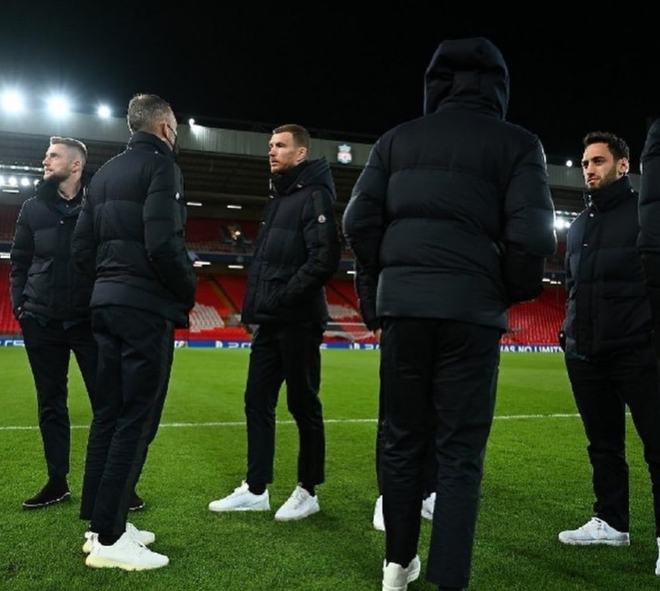 费雷罗专访：我为阿卡甘心付出一切，金钱和商业冲突不是分手理由（费雷罗：我愿为阿卡付出一切，分手与金钱或商业无关）