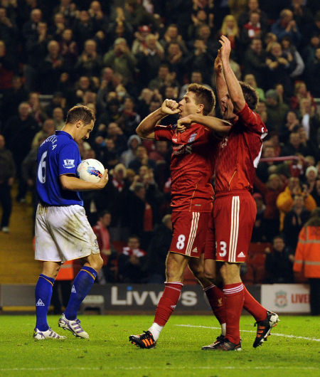 此前已宣布赛季报销！独行侠官方：莱夫利已成功接受右脚手术（独行侠官宣：莱夫利右脚手术顺利完成，赛季提前报销已确定）