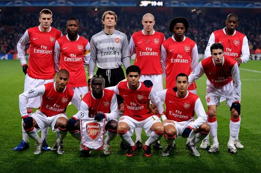 足球欧洲豪门宣布新球场设计方案（欧洲足球豪门发布全新球场设计蓝图）