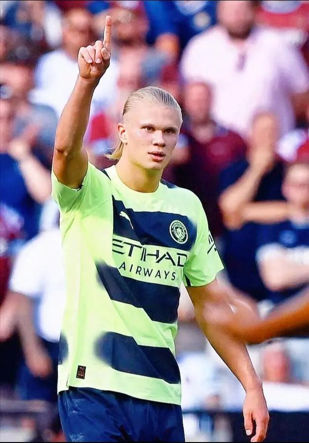 作为曼联球迷，真得感谢纽卡在关键时刻抬了一手