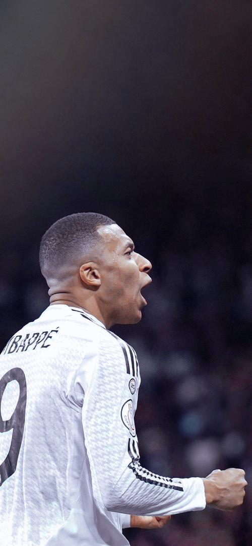 德转2025年身价跌幅榜：福登跌6000万最高，维尼修斯跌5000万（德转2025年身价下滑榜：福登缩水6000万居首，维尼修斯降5000万）